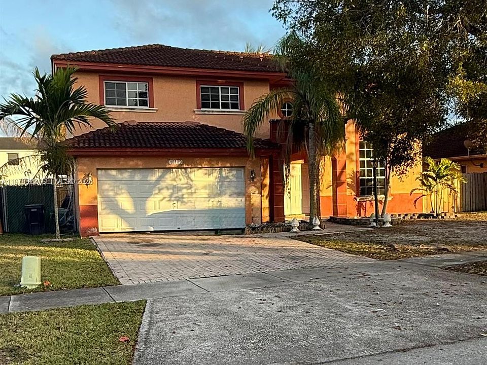 1st image of 18109 SW 148th Avenue Rd