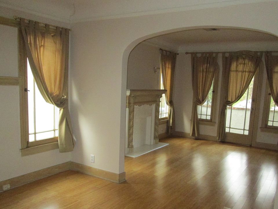 living room and dinning room