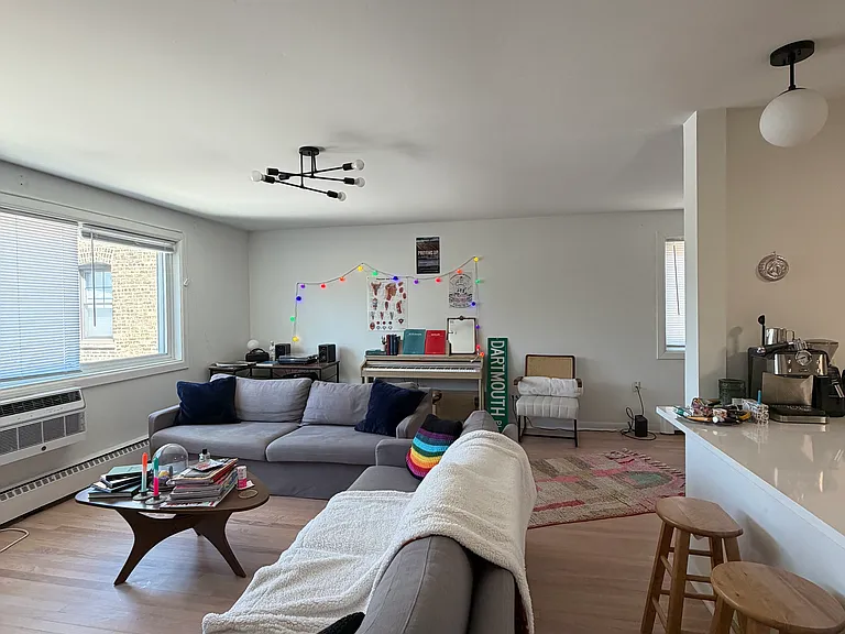 830 Judson Ave #4W — Photo 1
