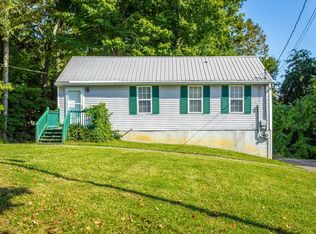 575 Worth St SW, Cleveland, TN 37311