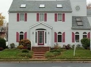 2376 Saint Georges Ave, Rahway, NJ 07065