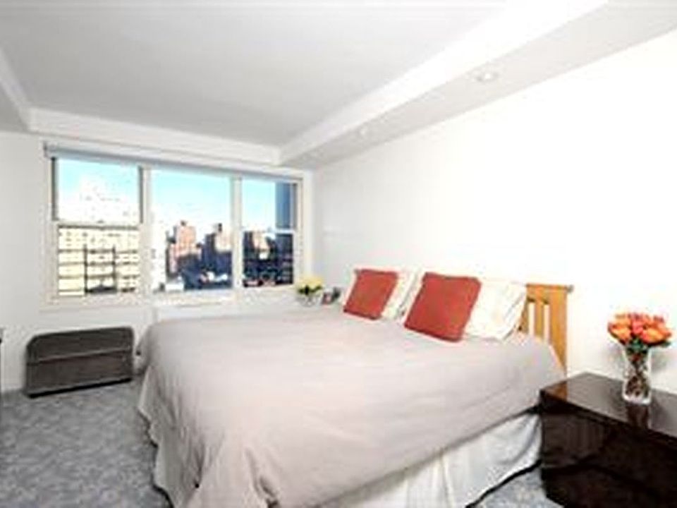 1st image of 400 E 85th St #14BC