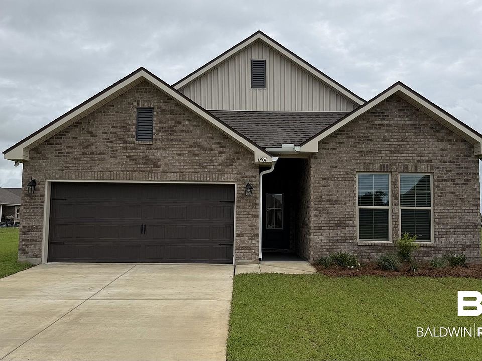 1st image of 17951 Piney Cir