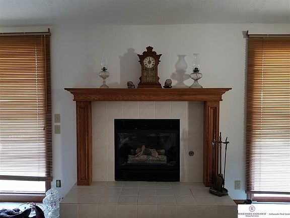 3rd image of 2130 Franklin Dr
