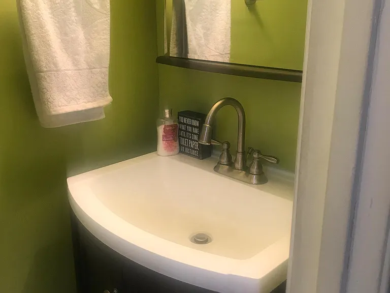 8424 Lazy Creek Ct — Photo 6
