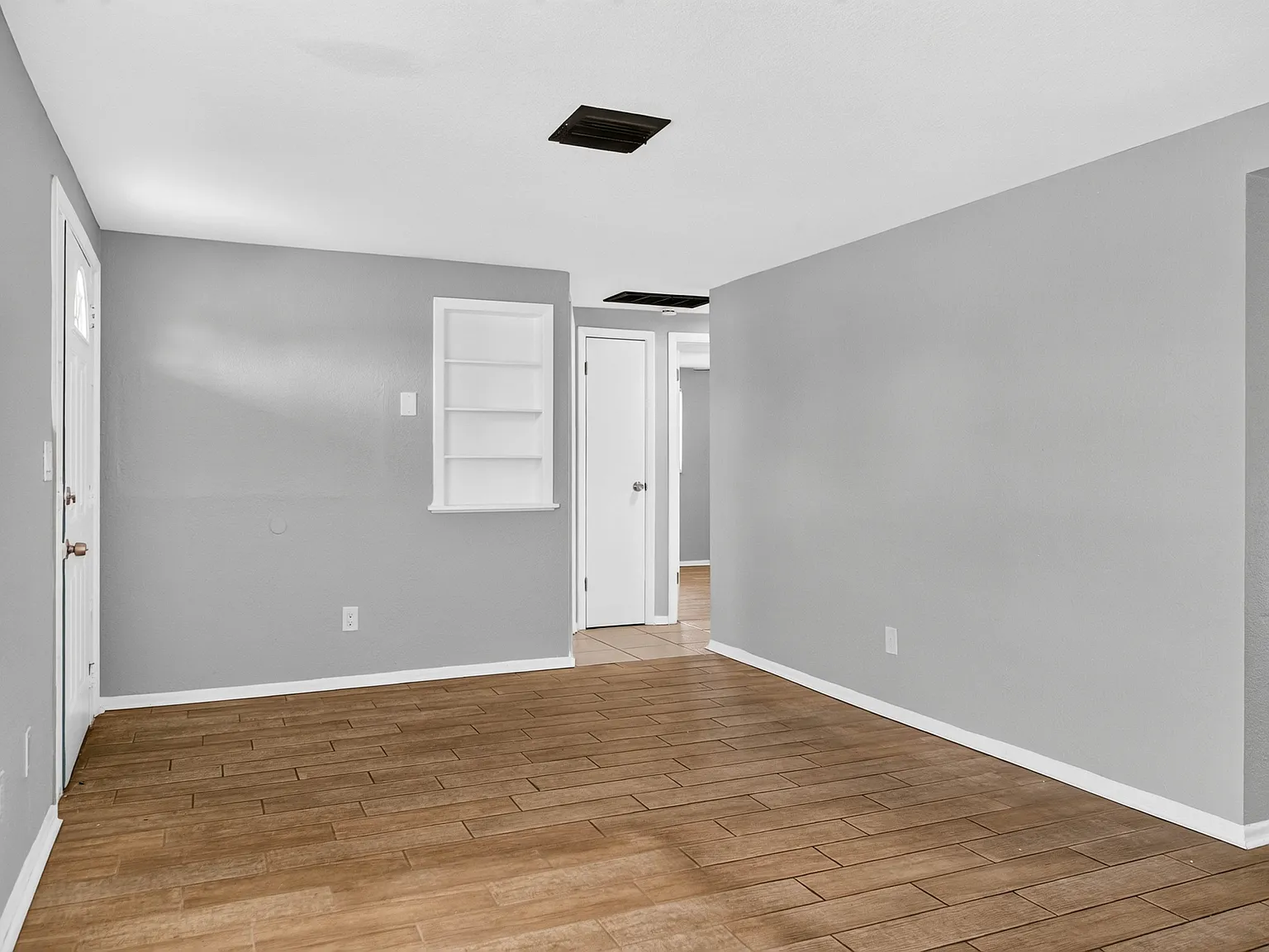 2 bed, 864 sqft, $1,450 — Photo 4
