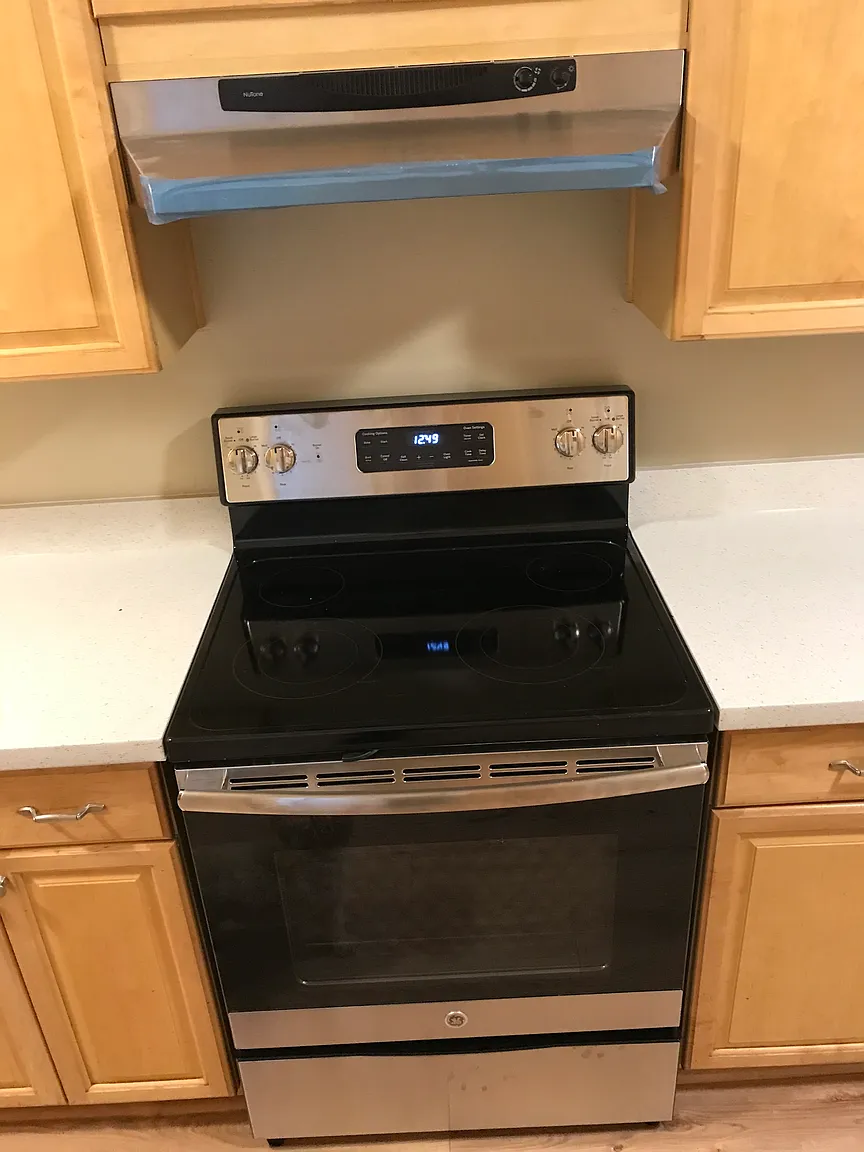 320 Anchor Dr photo 1