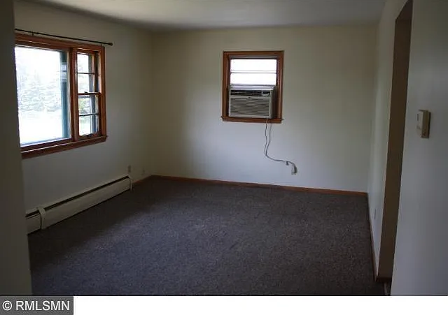 5371 6th Street NE — Photo 3