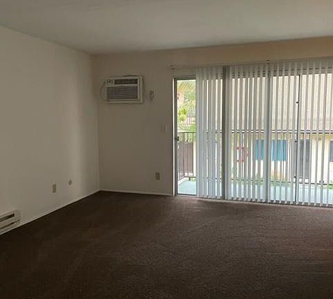 3rd image of 4546 Norwood St APT 2