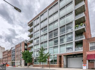 22 S Front St APT 308, Philadelphia, PA 19106