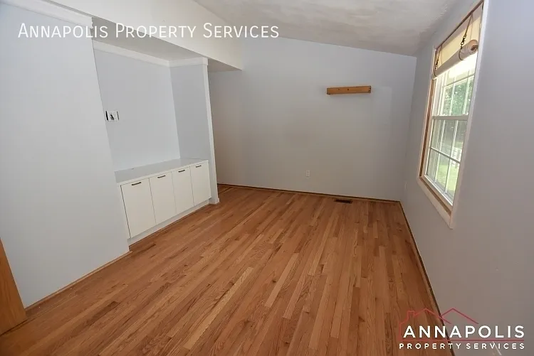 1210 Louis Rd — Photo 12
