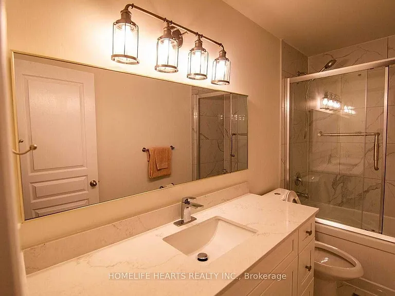 70 Beach Blvd — Photo 28