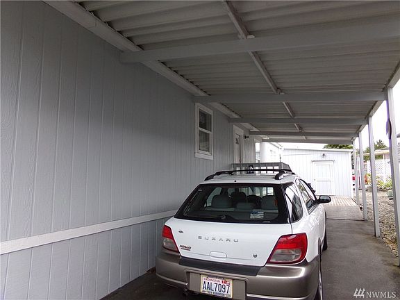 5th image of 5900 64th St NE Unit 143
