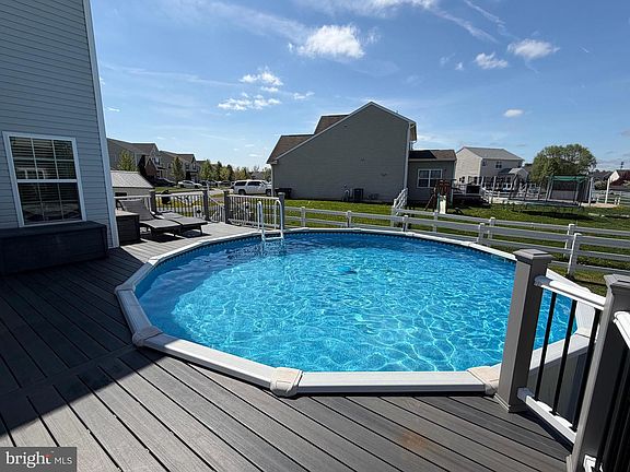 5th image of 85 Windover Dr