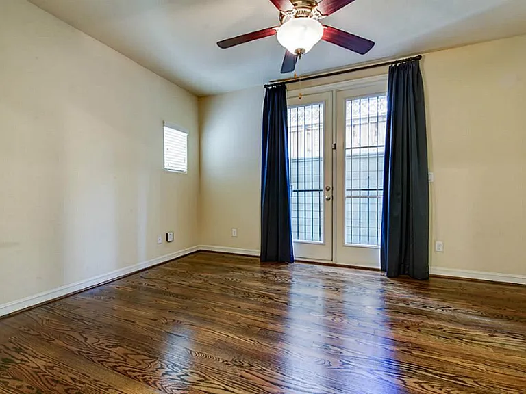 6310 Grand Blvd — Photo 6