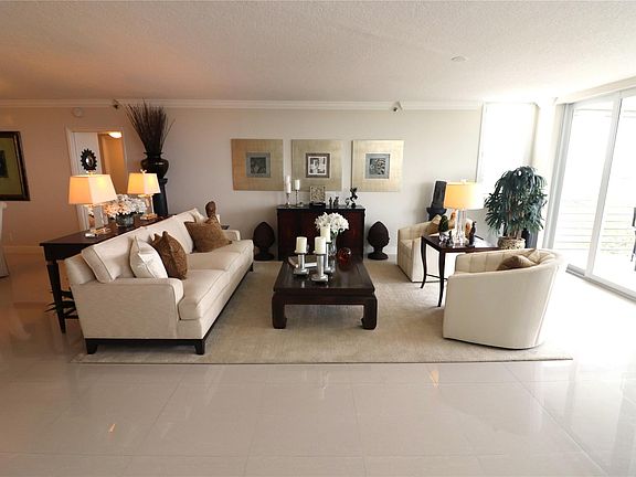 3rd image of 3510 Oaks Way #703
