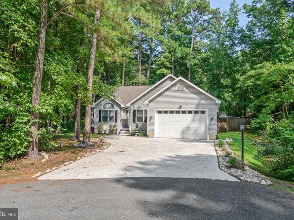 89 Cresthaven Dr, Ocean Pines, MD 21811