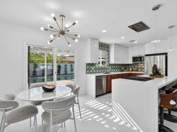 4379 E Camino San Miguel, Palm Springs, CA 92264