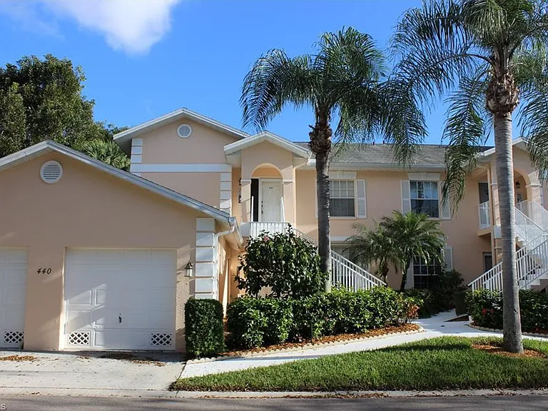 440 Wiggins Lake Ct #201 — Photo 1