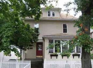 635 White St, Springfield, MA 01108