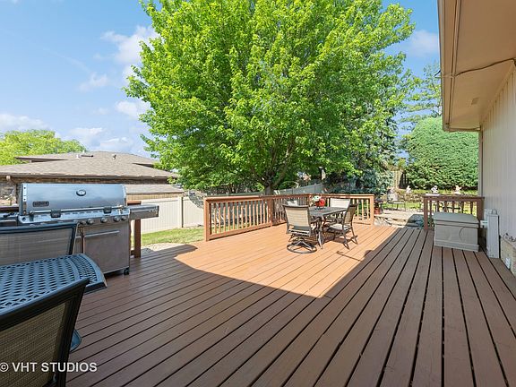 4th image of 14386 Pinewood Dr