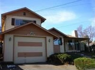 10433 8th Ave SW, Seattle, WA 98146