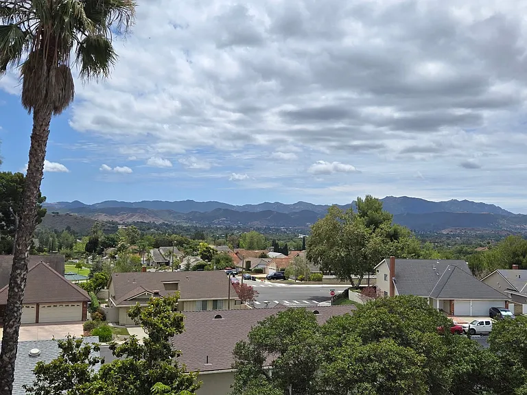 1814 Sweet Briar Pl — Photo 3
