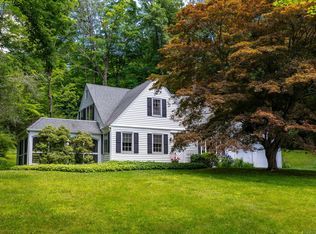 51 Sheldon Ln, Litchfield, CT 06759