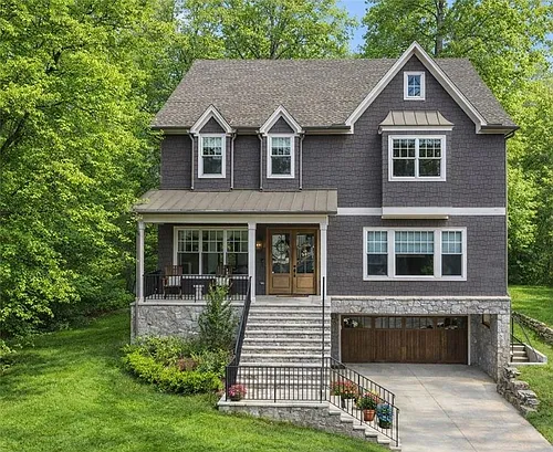 1381 Wessyngton Rd NE Photo 1