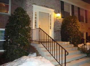 6030 Westchester Park Dr #T, College Park, MD 20740