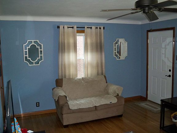 5th image of 7039 Oleatha Ave
