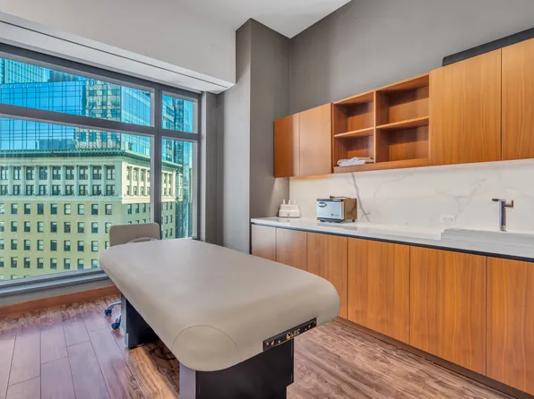 99 Hudson Street image 40 of 49