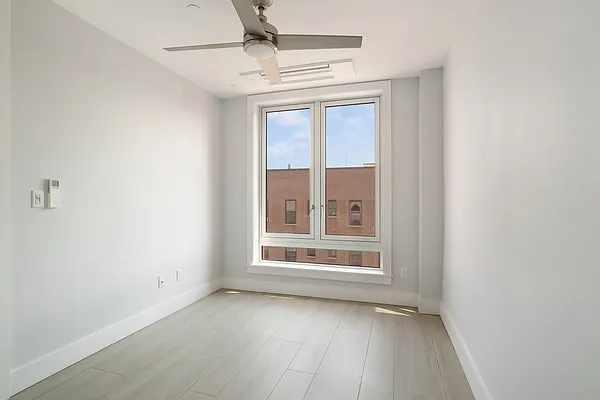 Rented by EXR | media 6