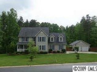 1067 Wood Creek Cir, China Grove, NC 28023