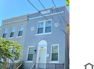 524 Roxboro Pl NW, Washington, DC 20011
