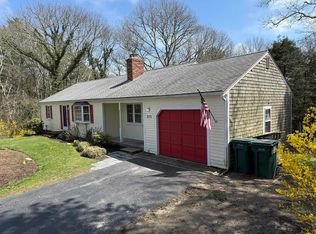 275 Lake Shore Dr, Barnstable, MA 02630