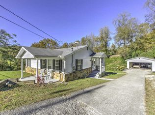 379 Old Vasper Rd, Caryville, TN 37714
