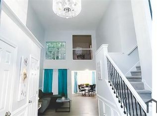 2304 Stancrest Ln, Lawrenceville, GA 30044