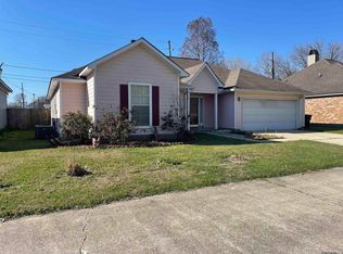 218 Edgehaven Dr, Baton Rouge, LA 70810