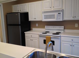 804 Bryce Ct APT E, Wilmington, NC 28405