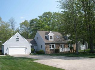 3944 4th Rd, Bremen, IN 46506