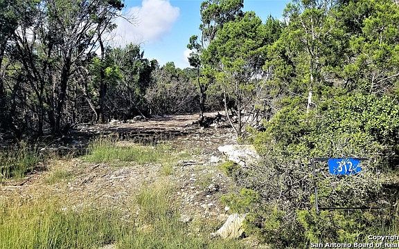 3rd image of 312 Saddle Mountain Dr