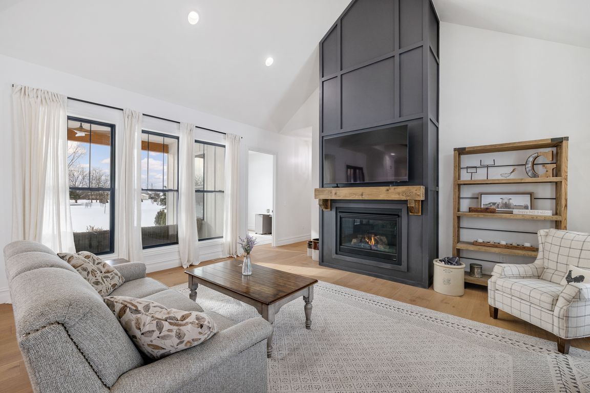 next background image