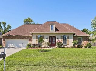 417 Place Street Michel, Covington, LA 70433