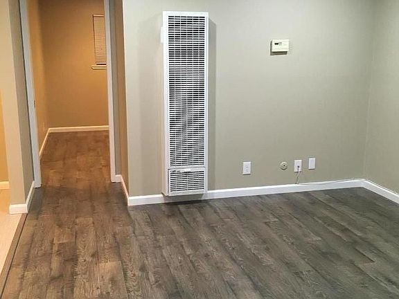 3rd image of 1581 Mendenhall Dr APT 2