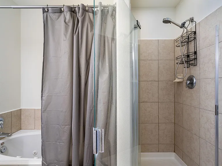 16823 Blackberry Lily Ln — Photo 8