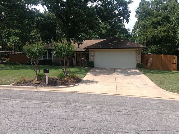 2nd image of 7749 Chasewood Dr