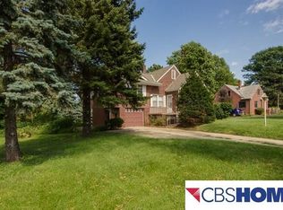 5220 Fort St, Omaha, NE 68104