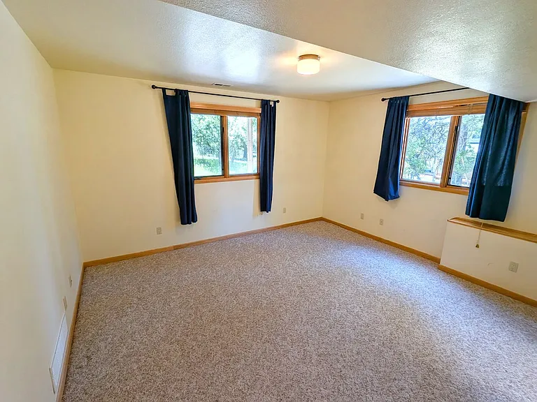 1291 Meadowlake Way — Photo 33
