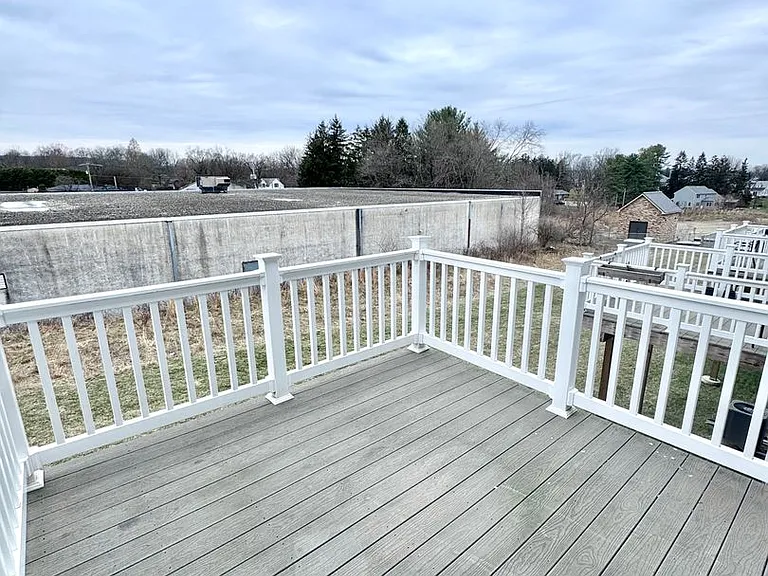 7512 Clayton Ave — Photo 10